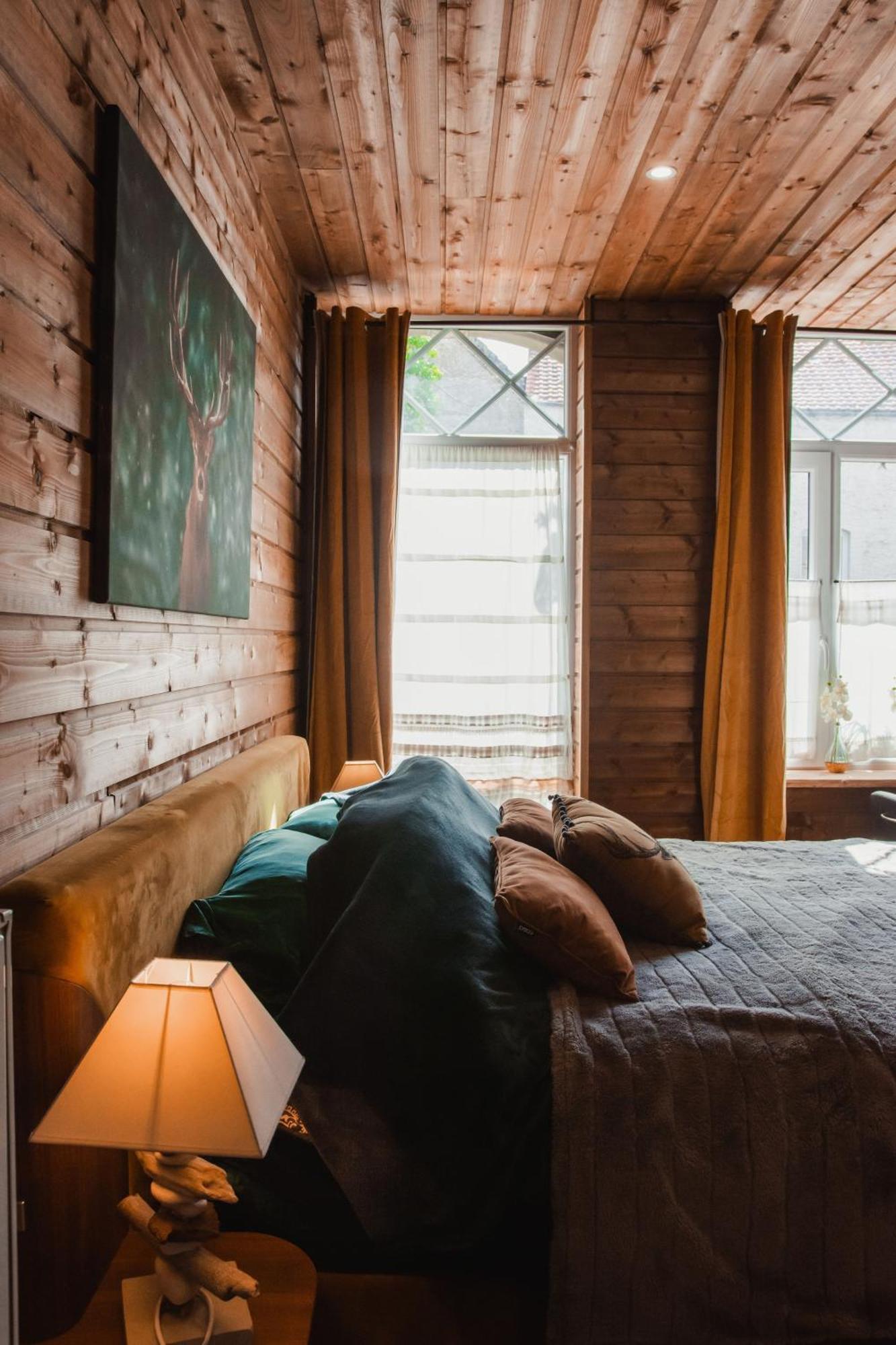 Maison D'Hote Les Notes Endormies Suite Le Refuge Walcourt Exterior photo